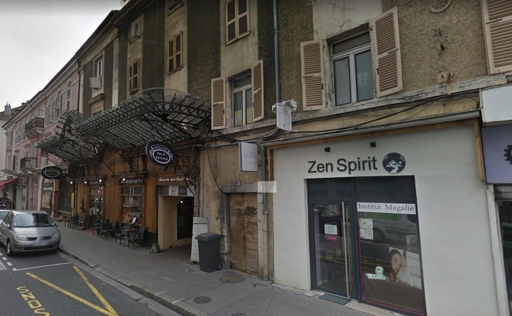 Le Royale W Balcony Lägenhet Annecy Exteriör bild